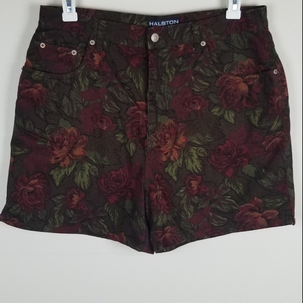 Sold  16 jean short Floral High waist 5 pocket
